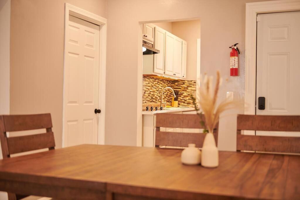 Cozy Apartment 1St 10Min Walk Downtown And City View Πρόβιντενς Εξωτερικό φωτογραφία